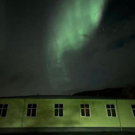 Bjork Guesthouse Лаугарватн Екстериор снимка