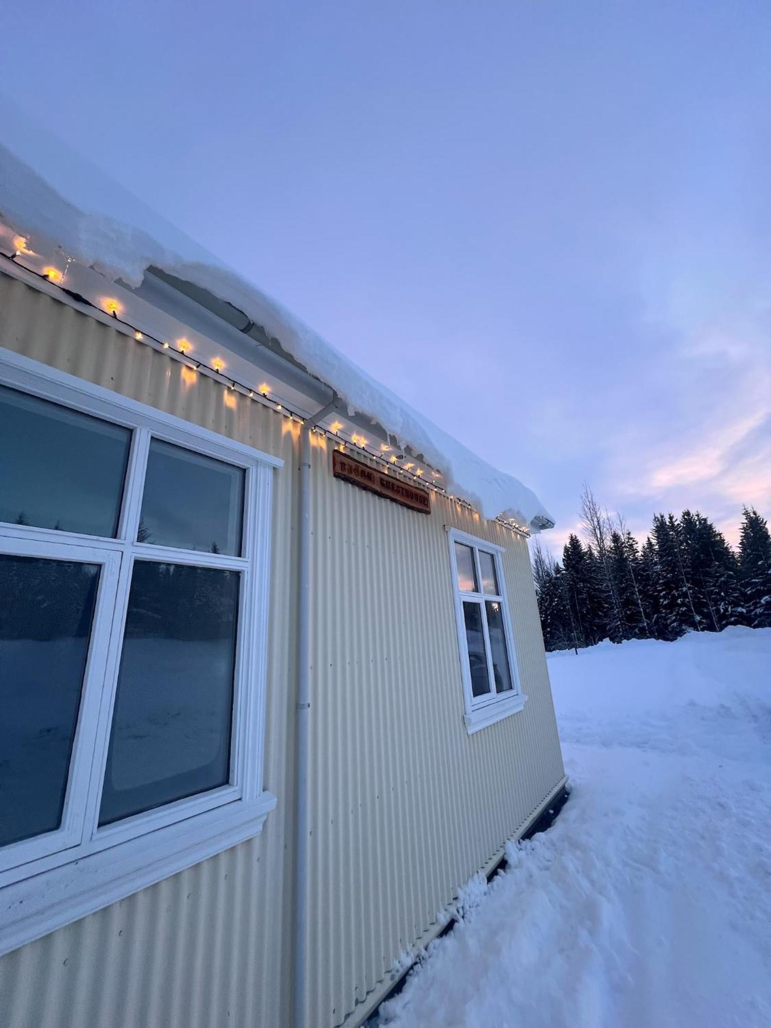 Bjork Guesthouse Лаугарватн Екстериор снимка